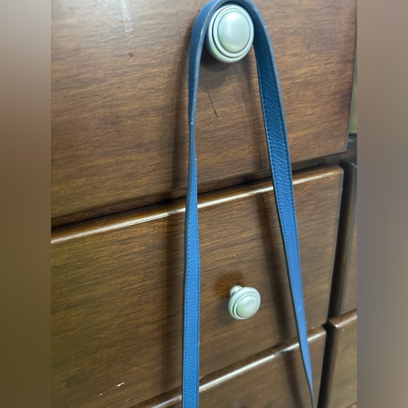 Fossil Kendall Blue Leather Tasseled Crossbody Boho Handbag - Picture 12 of 12